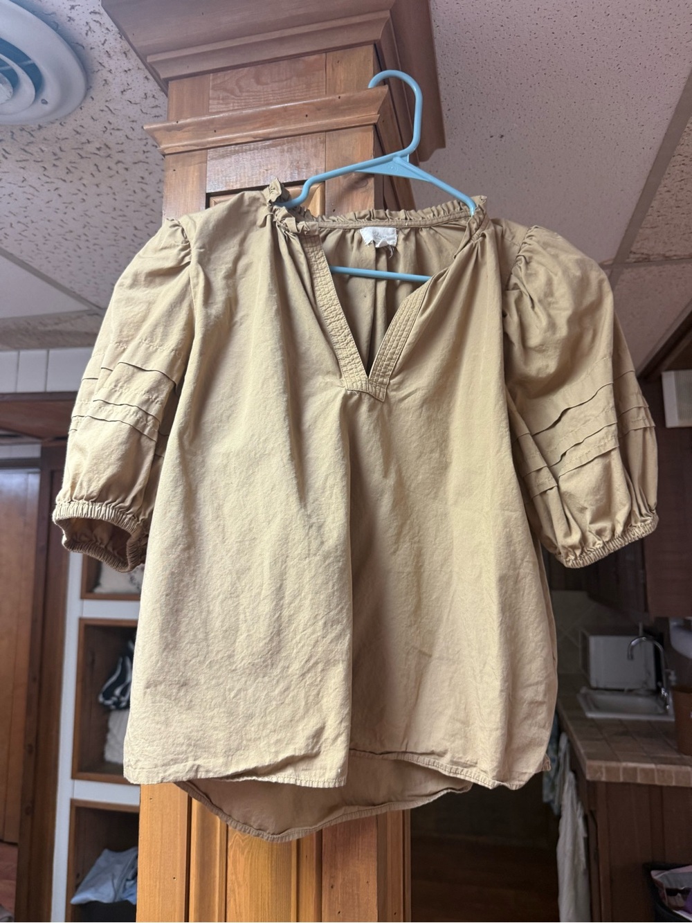Elan Tan Puff-Sleeve Peasant Top